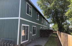 1556 SW Reindeer Avenue, Redmond, OR 97756