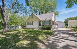 4147 E 7th Street, Des Moines, IA 50313