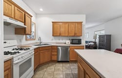 2897 Mark Twain Drive, Chaska, MN 55318