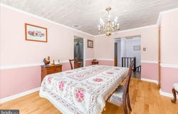 3088 SEISHOLTZVILLE ROAD, MACUNGIE, PA 18062