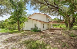 216 Broken Arrow, Comanche, TX 76442