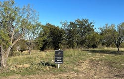 2015 Hidden Bluff Drive, Aledo, TX 76008