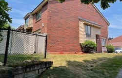 40 Elderwood Dr, Stoughton, MA 02072