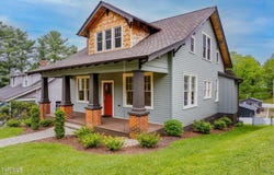 263 Northeast Oak Hill Street, Abingdon, VA 24210