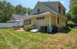14 Elisha Dr, Middleboro, MA 02346