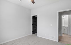 12375 Windsor Drive, Papillion, NE 68046