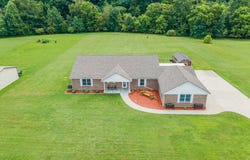 5538 Knob Creek Rd, Brooks, KY 40109
