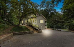 426 Lakewood Drive, Wilkesboro, NC 28697
