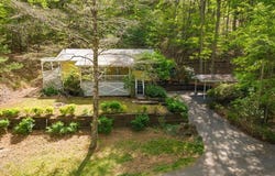 587 Lakeside Cir, Franklin, NC 28734