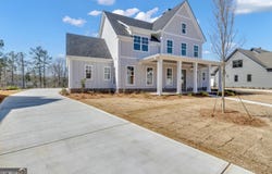 45 Stubbs Hill, Senoia, GA 30276