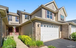 449 Dancer Lane, Oswego, IL 60543