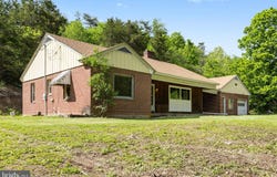 6891 CUMBERLAND ROAD, SPRINGFIELD, WV 26763