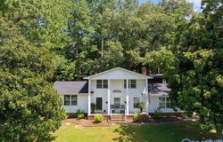 2923 Scenic Drive, Scottsboro, AL 35769