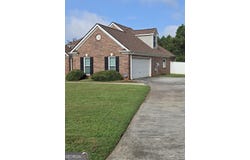201 Thorn Berry, Conyers, GA 30094