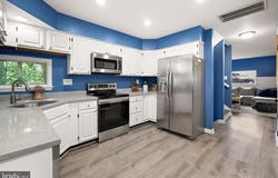 582 OCEAN Parkway, OCEAN PINES, MD 21811