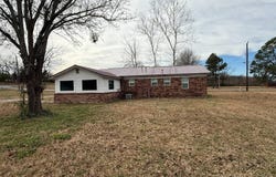 40 Goodwin Addition DR, Paris, AR 72855