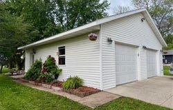 305 2nd Court SE, Grand Meadow, MN 55936