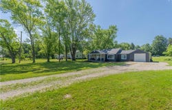 3316 Wadsworth Road, Norton, OH 44203