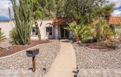3116 High Street, Las Cruces, NM 88011