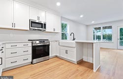 231 2ND Avenue, ROYERSFORD, PA 19468