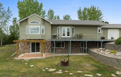 1343 41C Ave NW, Garrison, ND 58540