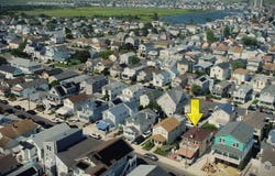103 N Baltimore Ave, Ventnor, NJ 08406