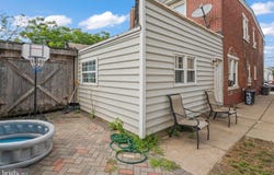 702 MARKET STREET, GLOUCESTER CITY, NJ 08030