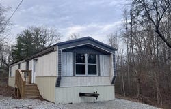 166 Maynard Rd, Jamestown, TN 38556
