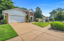 16641 Green Pines Drive, Wildwood, MO 63011