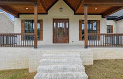 1347 Locust Drive NE, Arab, AL 35016