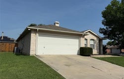 8732 Fox Meadow Way, Fort Worth, TX 76123