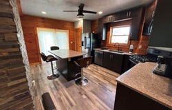 2506 E Main St, Vermillion, SD 57069