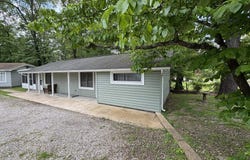 120 Pinehurst Point, Bull Shoals, AR 72619