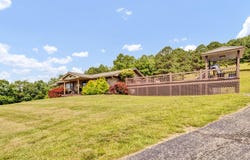 72 Blevins Lane, Vanceburg, KY 41179