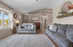 N9634 CHADBURY Lane, APPLETON, WI 54915