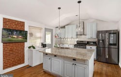 10212 STRATFORD Avenue, FAIRFAX, VA 22030