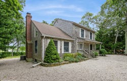 28 Oyster Shores Road, East Hampton, NY 11937