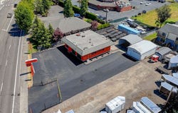 786 NE BURNSIDE RD, Gresham, OR 97030