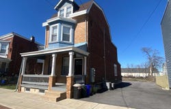 13 W 4TH STREET, BRIDGEPORT, PA 19405