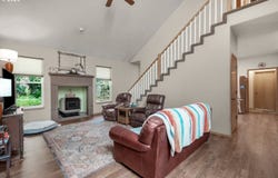 43288 RODGERS MOUNTAIN Loop, Scio, OR 97374