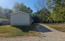 779 SW A Street, Linton, IN 47441