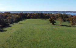Main Road, Tiverton, RI 02878