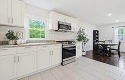 250 Mendon Rd, North Attleboro, MA 02760