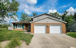 6412 N BROOKWOOD Lane, Peoria, IL 61614