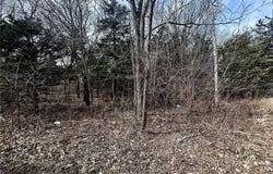 49 Greentree Ridge, Mound City, KS 66056