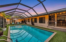 7801 SW 170th St, Palmetto Bay, FL 33157