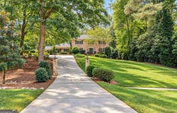 7680 Ryefield Drive, Sandy Springs, GA 30350