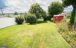 519 OVERHILL ROAD, CONSHOHOCKEN, PA 19428