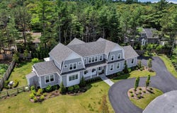 14 Willow Circle, Mashpee, MA 02649
