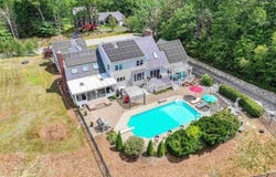 9 Longview Drive, Bow, NH 03304
